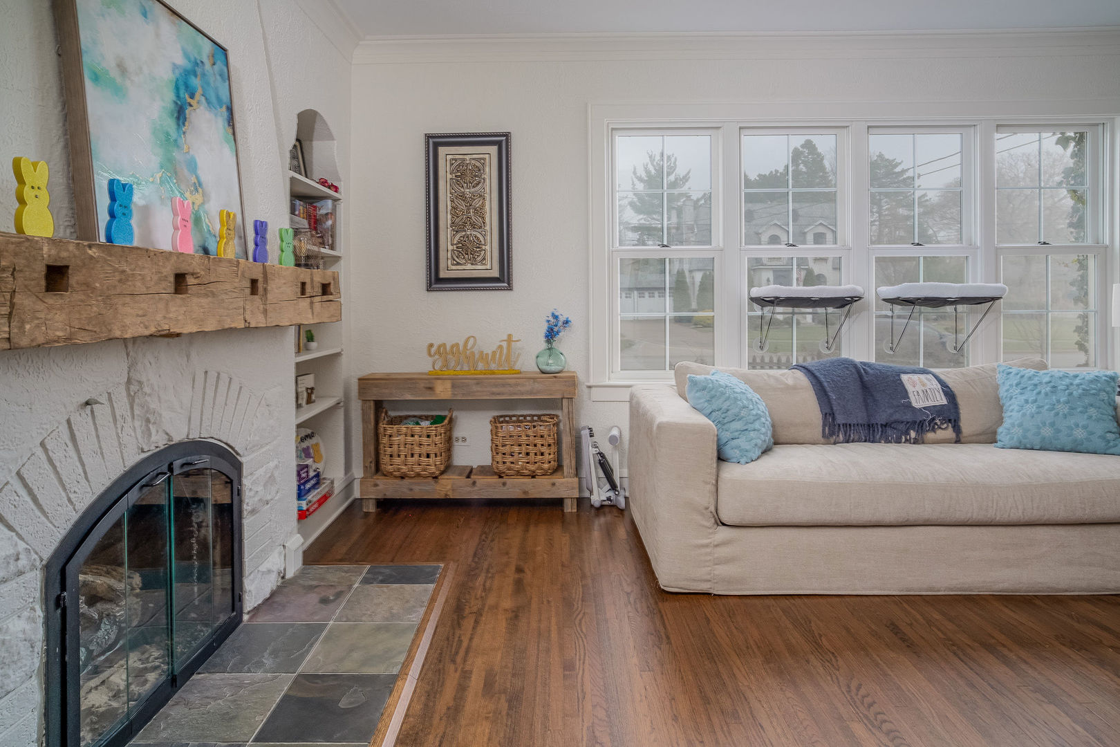 728 Howard Street, Wheaton, IL 60187