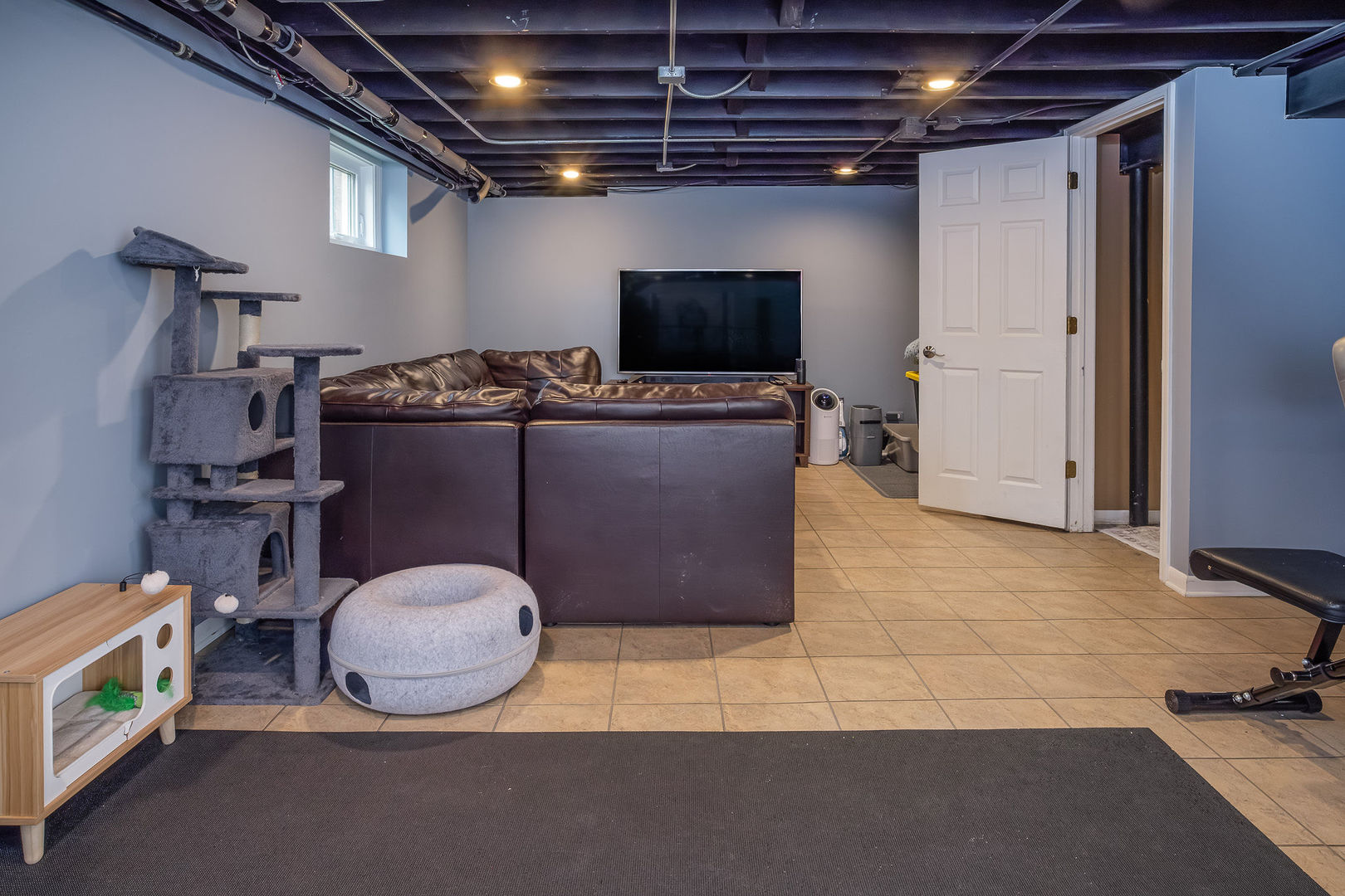 728 Howard Street, Wheaton, IL 60187