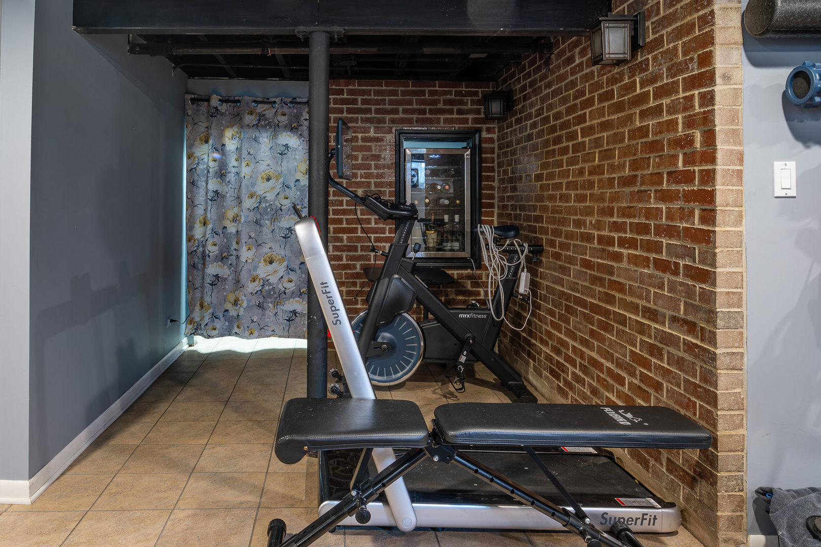 728 Howard Street, Wheaton, IL 60187