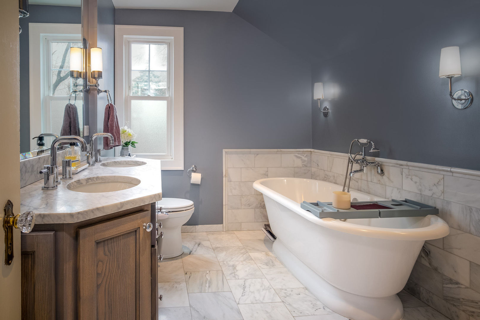 728 Howard Street, Wheaton, IL 60187