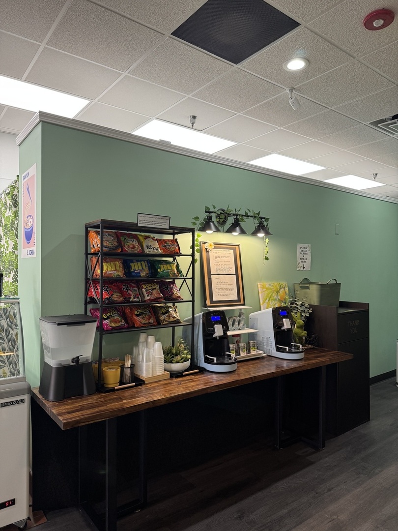 43 W Golf Avenue, Arlington Heights, IL 60005