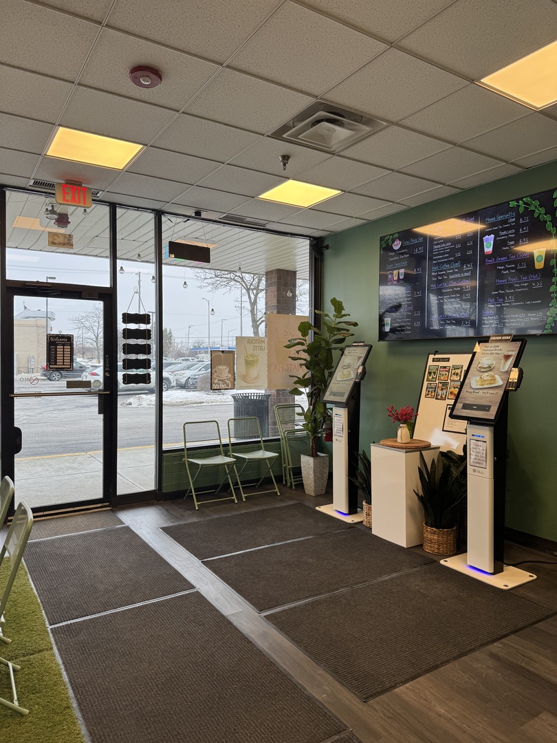 43 W Golf Avenue, Arlington Heights, IL 60005