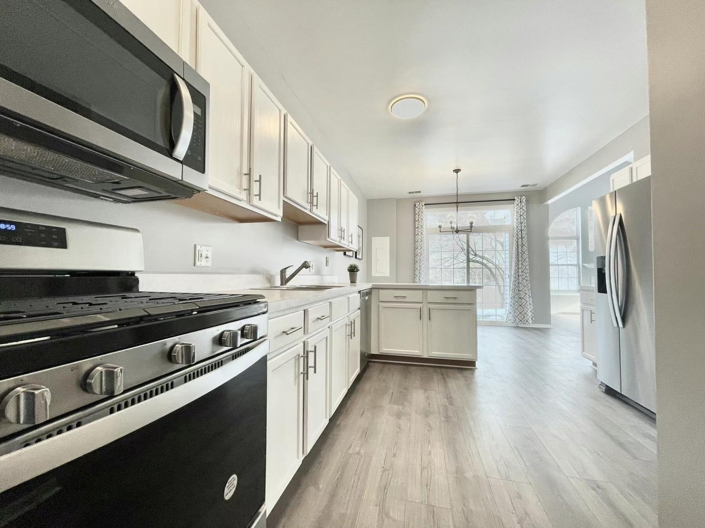 13841 Cambridge Circle, Plainfield, IL 60544