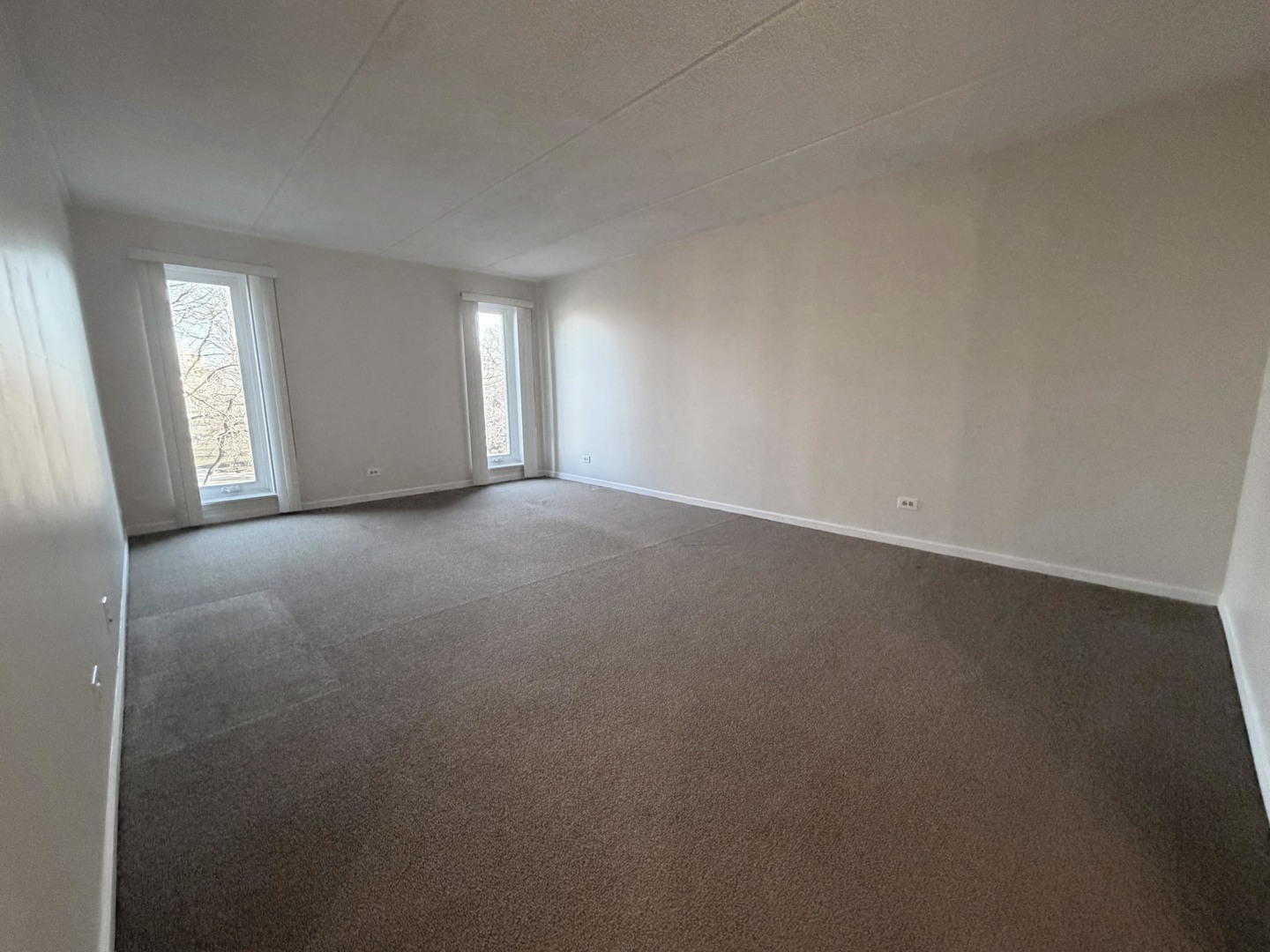 1551 Ashland Avenue #205, Des Plaines, IL 60016