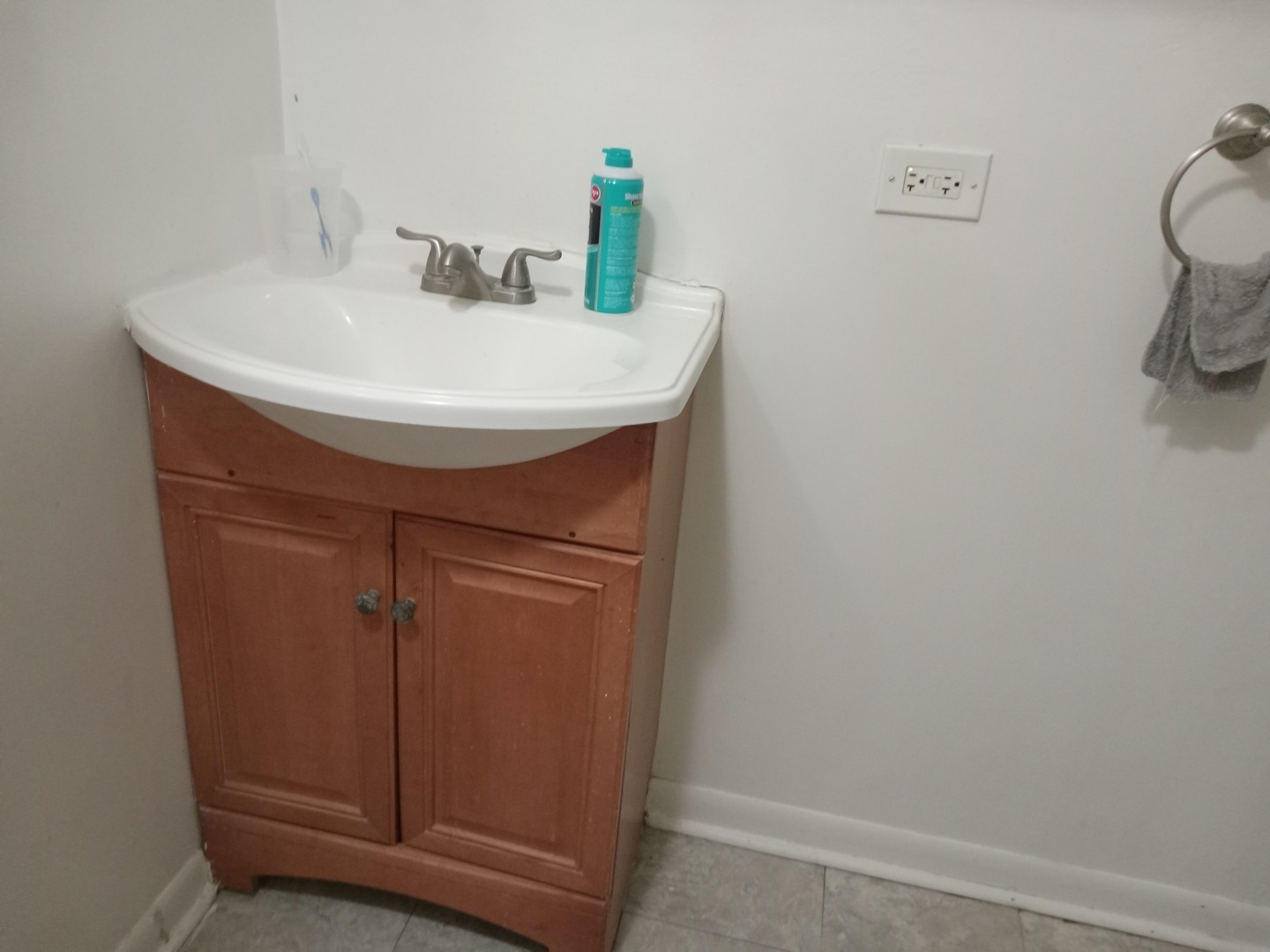 968 Judge Avenue, Waukegan, IL 60085