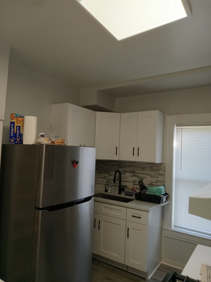 968 Judge Avenue, Waukegan, IL 60085