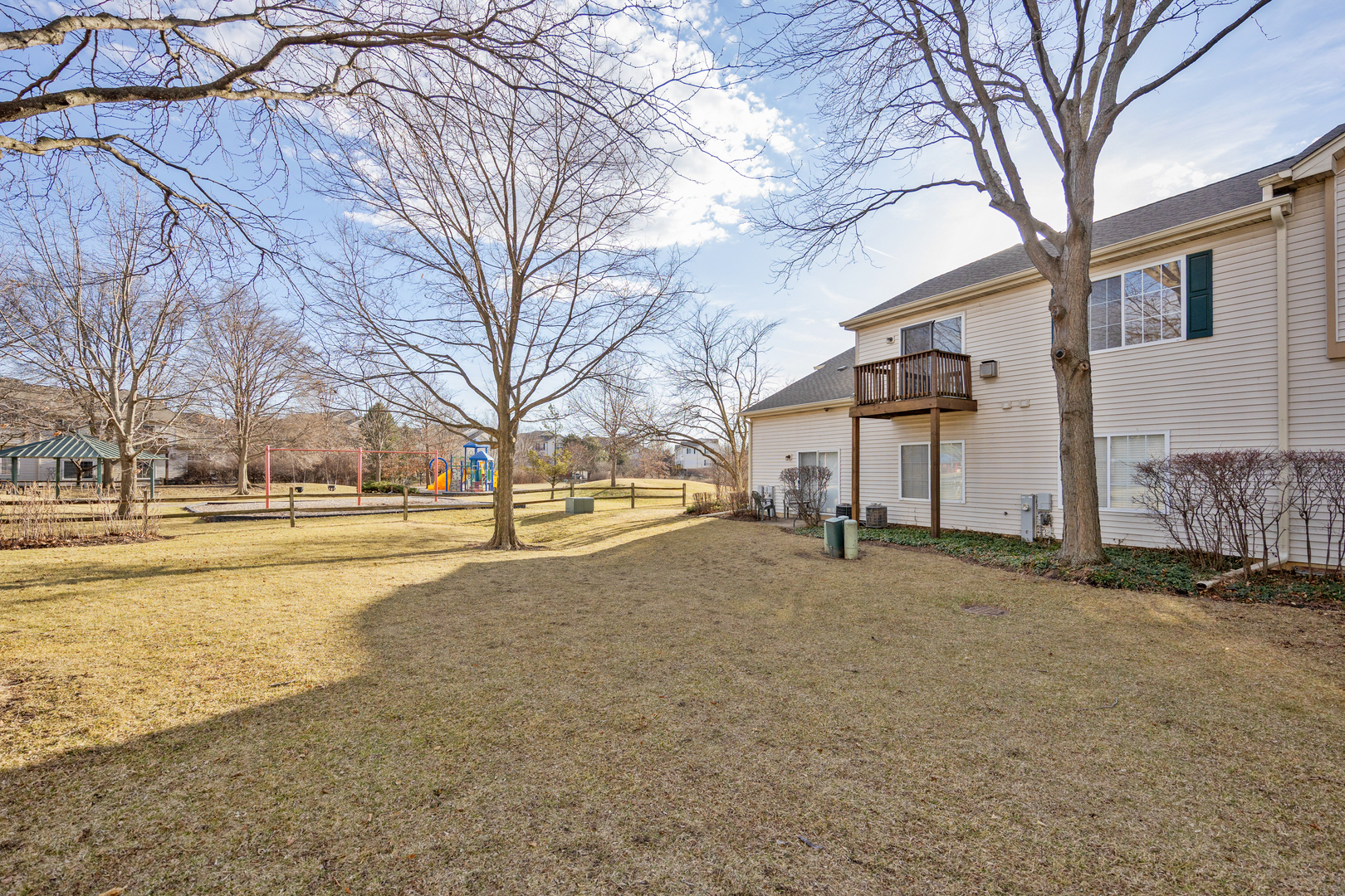 129 Southwicke Drive #B, Streamwood, IL 60107