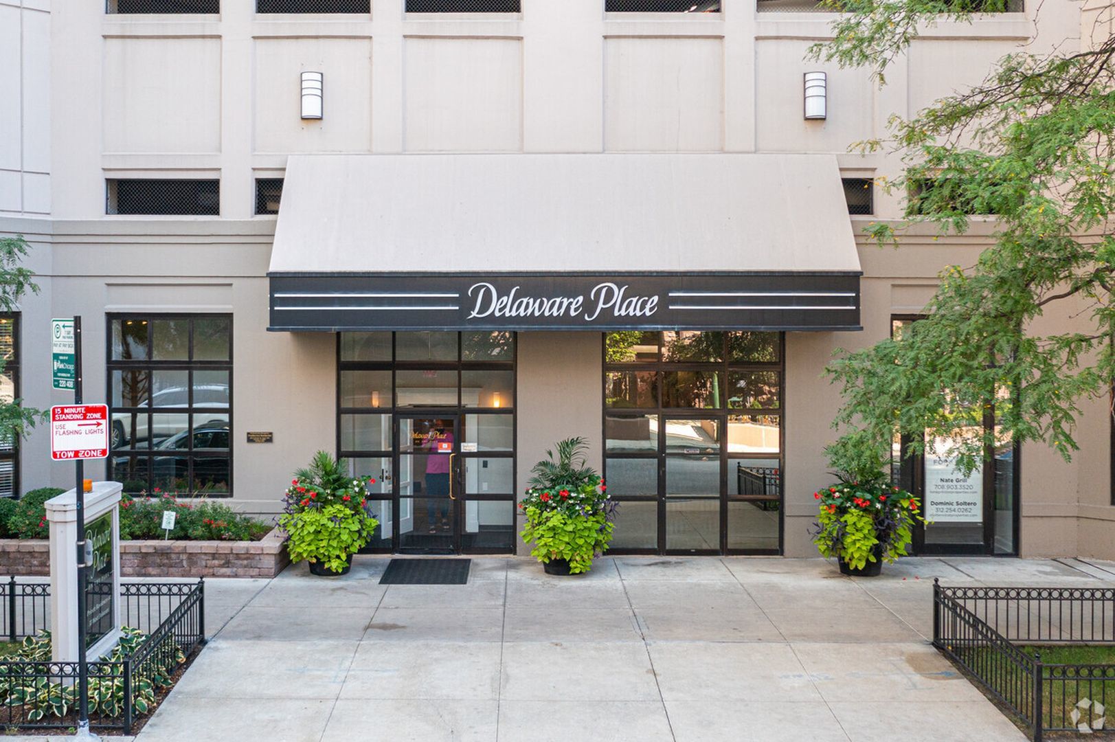 33 W Delaware Place #9C, Chicago, IL 60610