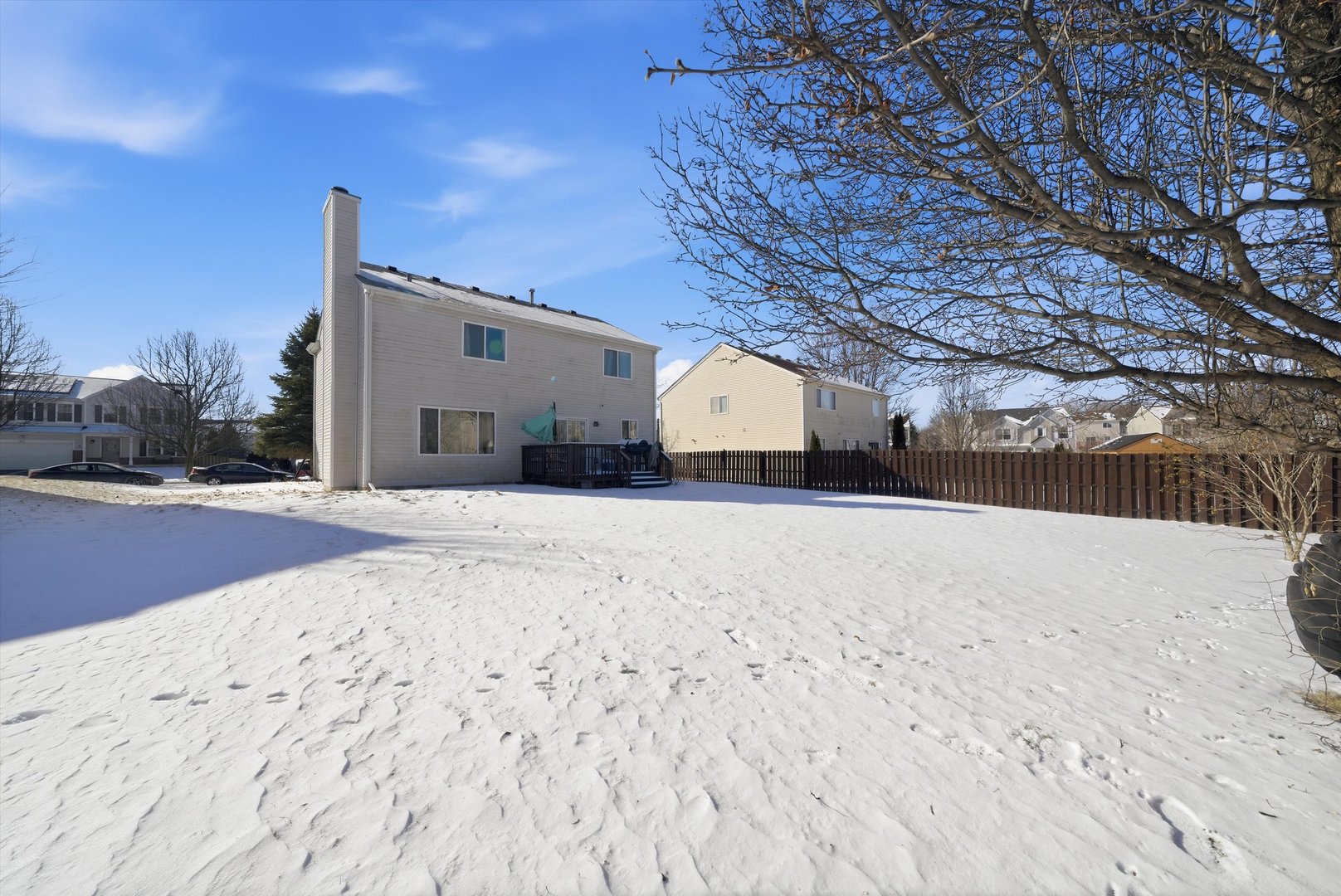 370 Dartmoor Avenue, Romeoville, IL 60446