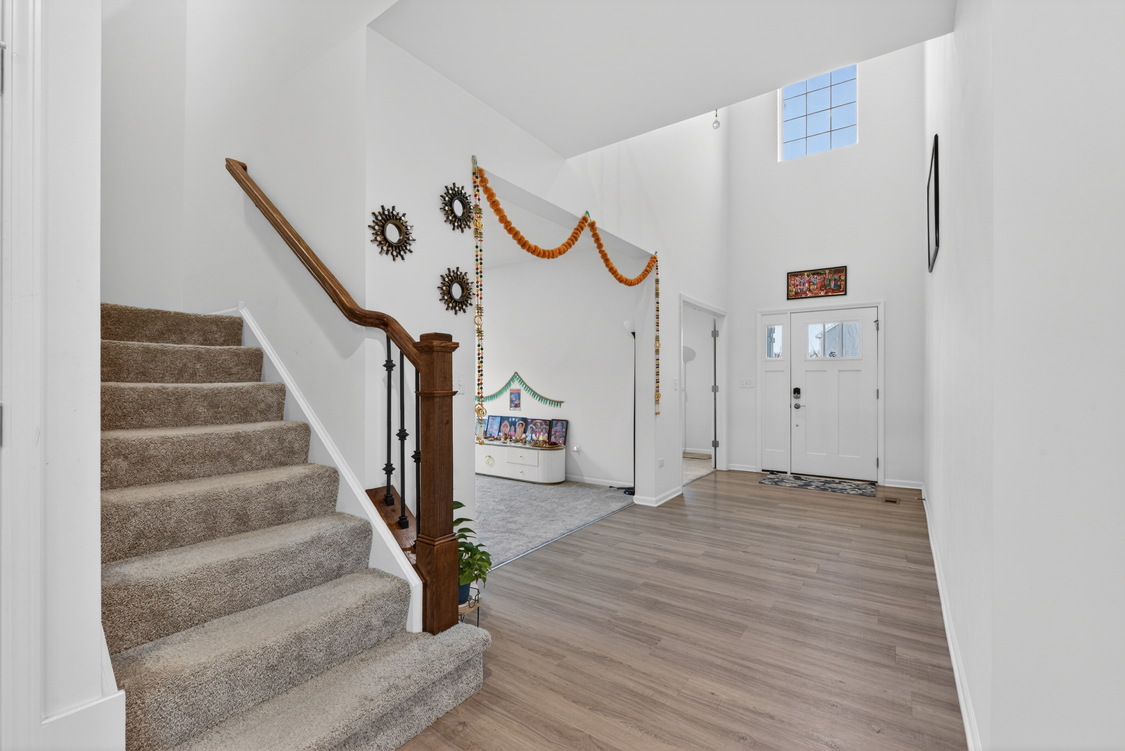 1818 Chandolin Court, Elgin, IL 60124