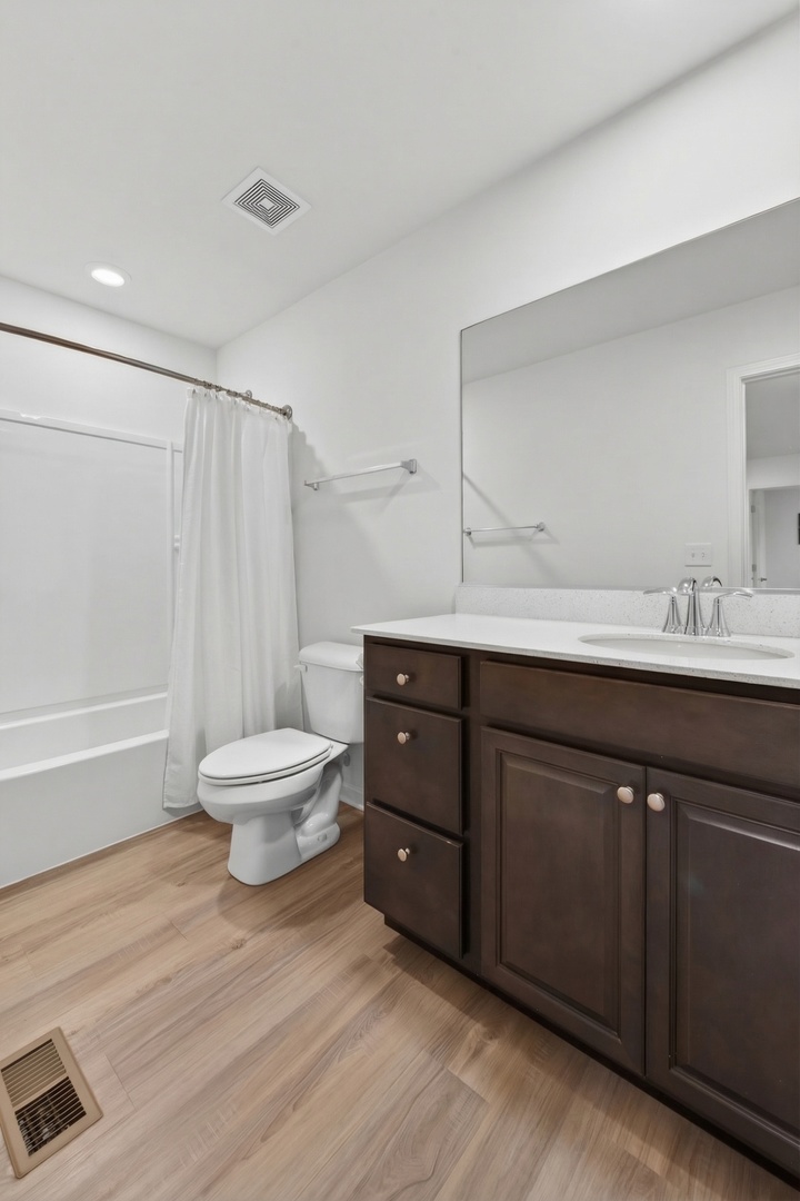 1818 Chandolin Court, Elgin, IL 60124