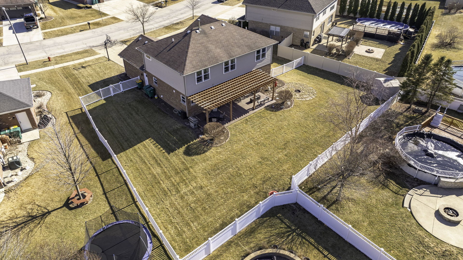 24450 Arrowhead Drive, Manhattan, IL 60442