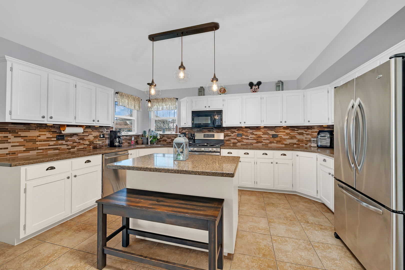 24450 Arrowhead Drive, Manhattan, IL 60442