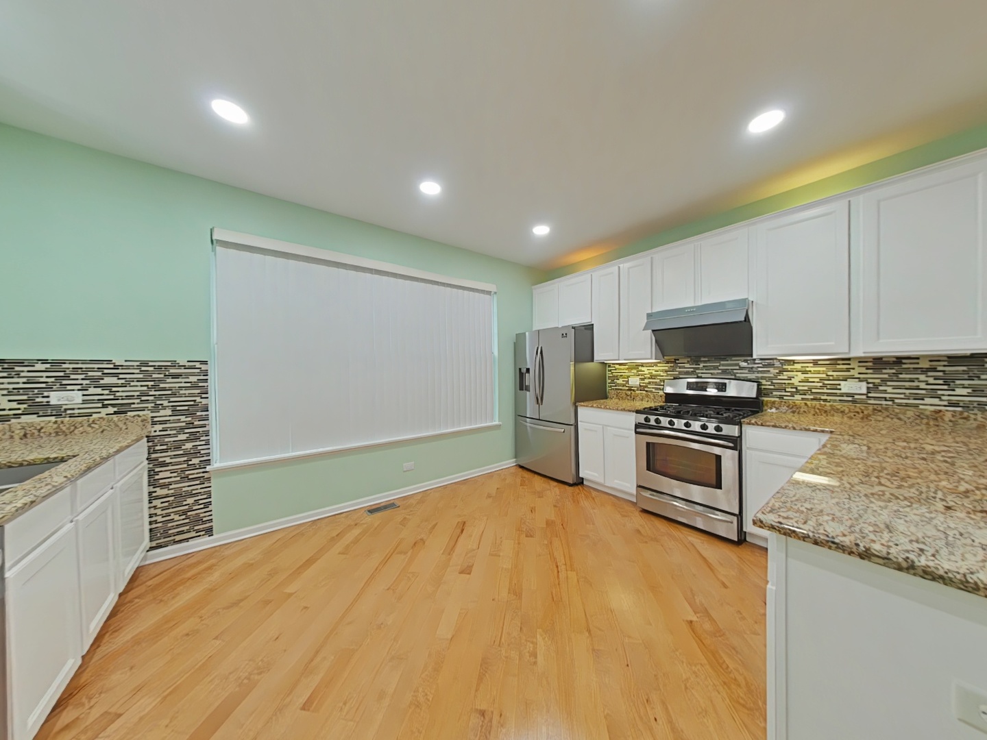 848 STATION Boulevard, Aurora, IL 60504