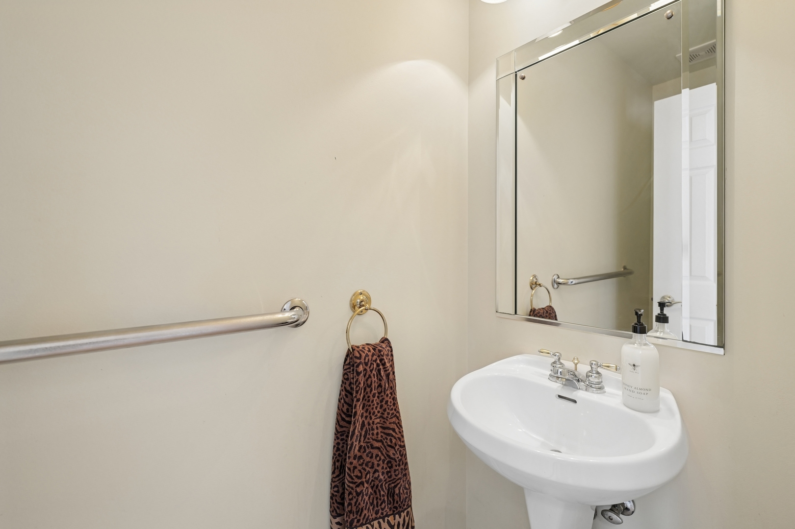 18036 Crystal Lane, Lansing, IL 60438