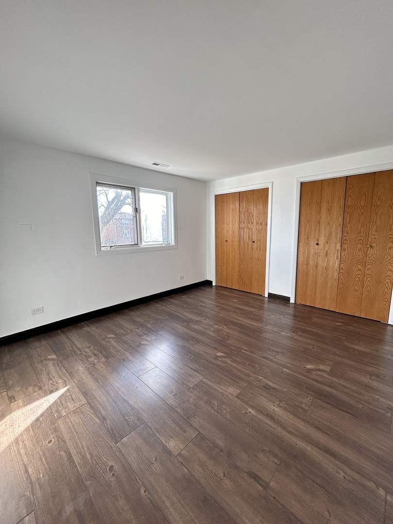 5850 W 87th Street #2A, Burbank, IL 60459