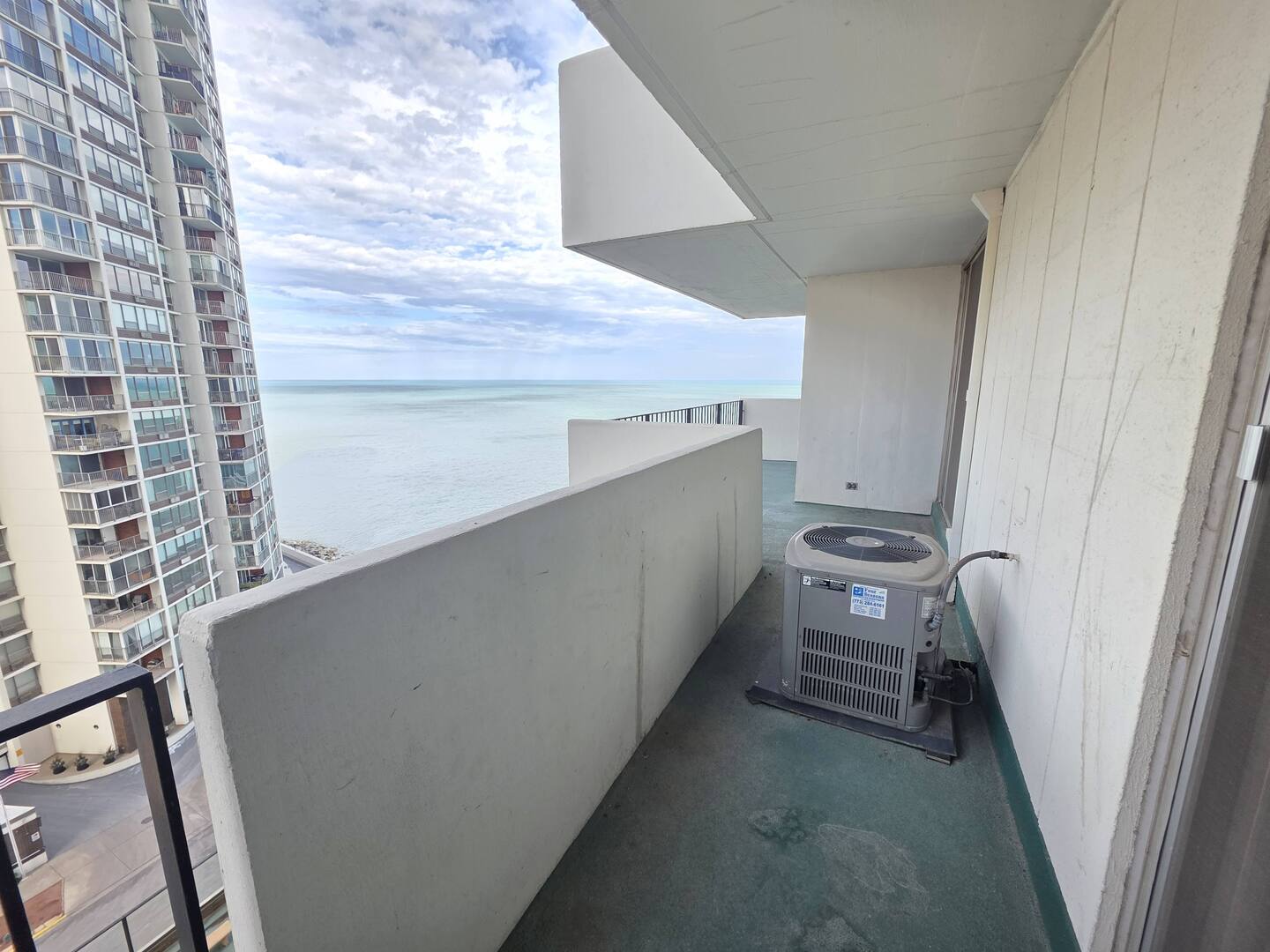 6033 N Sheridan Road #10D, Chicago, IL 60660