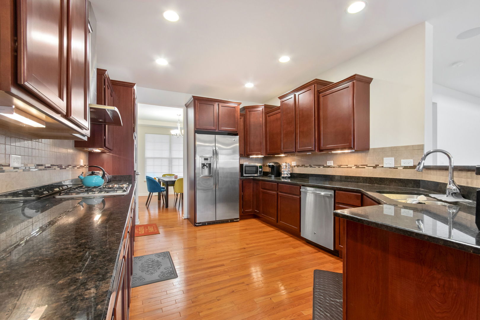 1 Pond Court, Bolingbrook, IL 60490