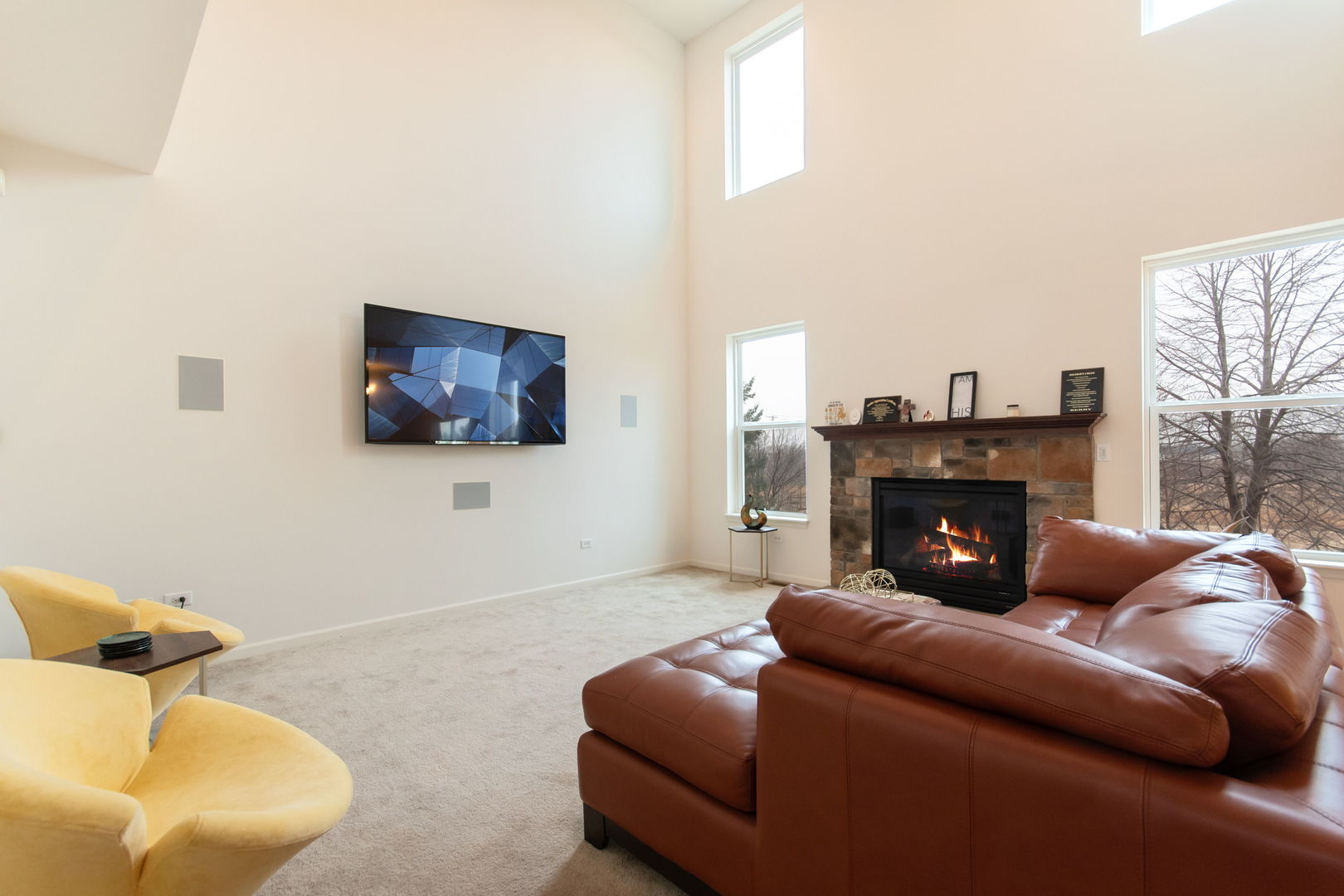 1 Pond Court, Bolingbrook, IL 60490