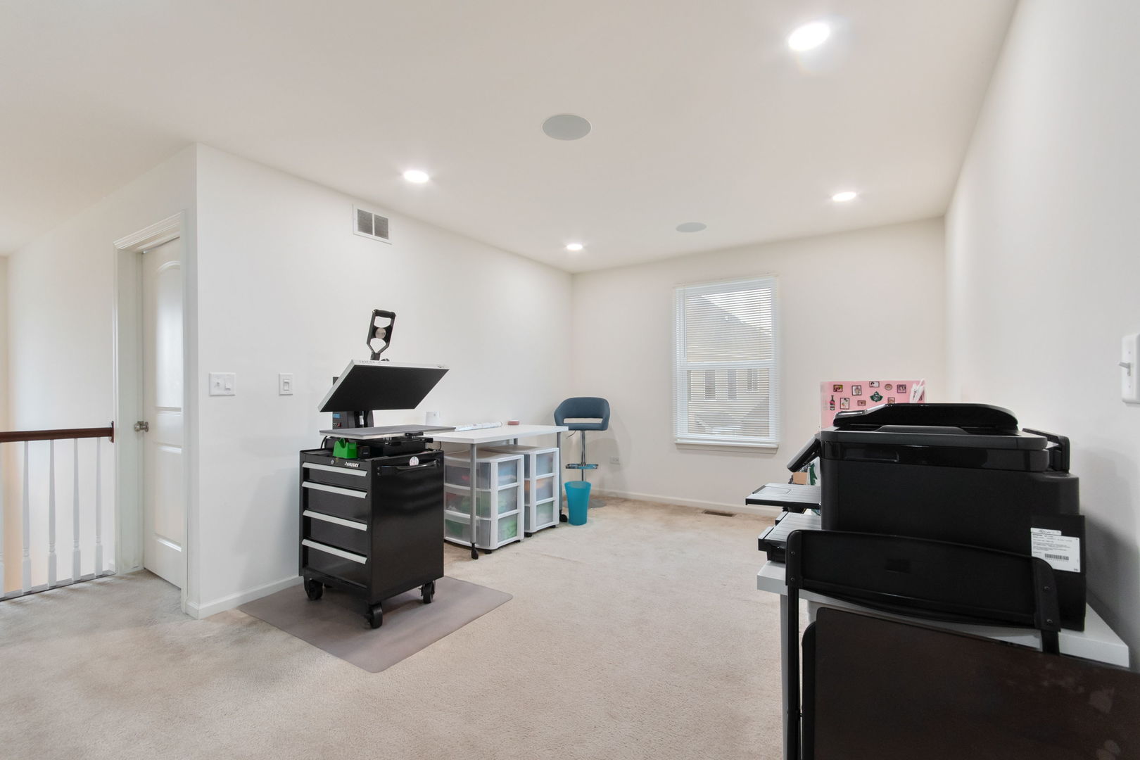 1 Pond Court, Bolingbrook, IL 60490