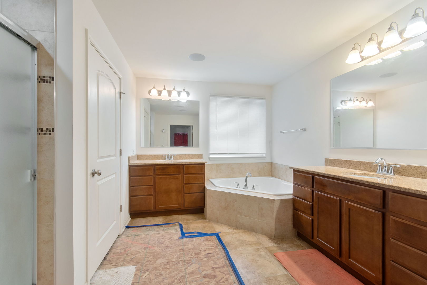 1 Pond Court, Bolingbrook, IL 60490