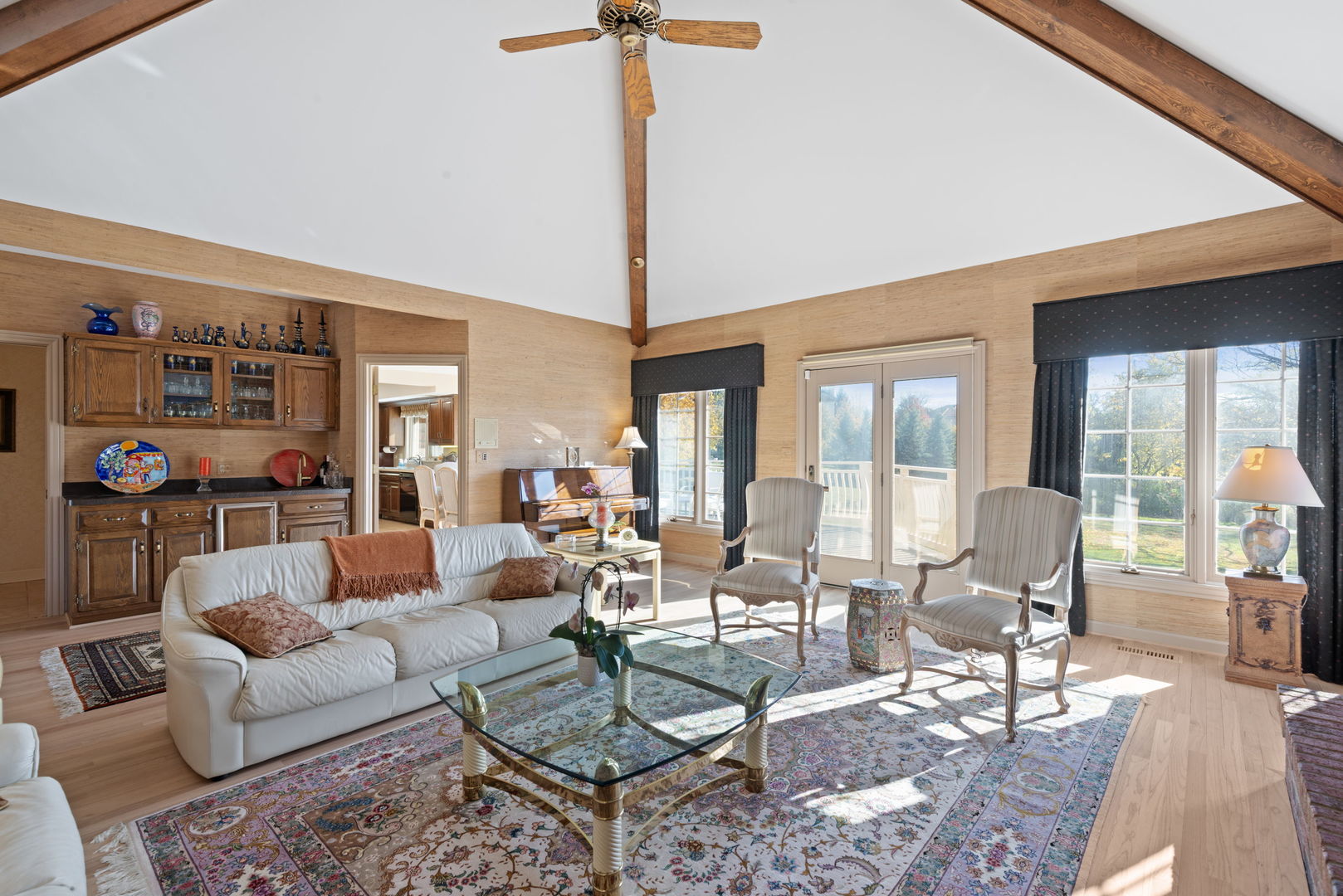 2016 Midwest club Parkway, Oak Brook, IL 60523