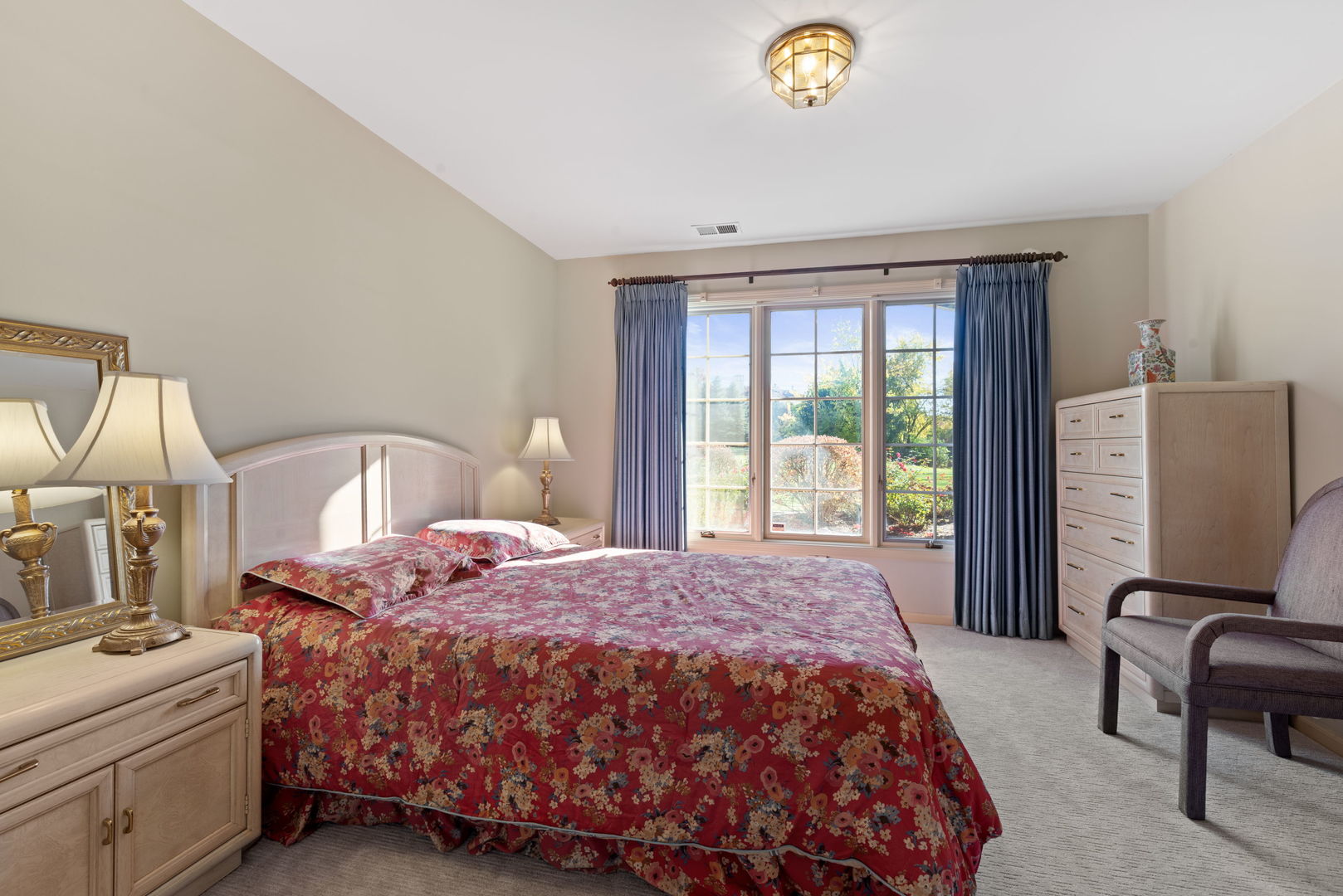 2016 Midwest club Parkway, Oak Brook, IL 60523