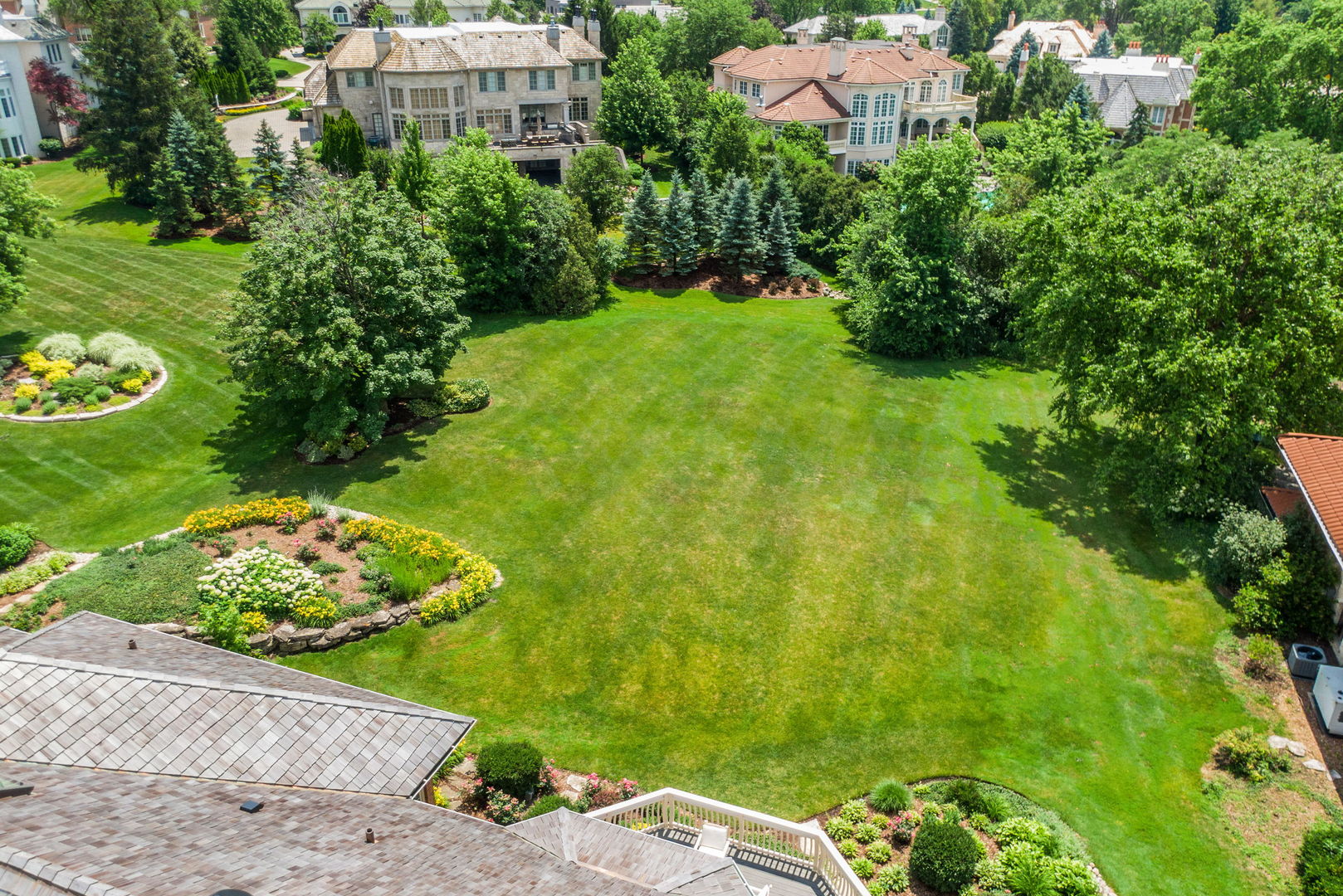 2016 Midwest club Parkway, Oak Brook, IL 60523