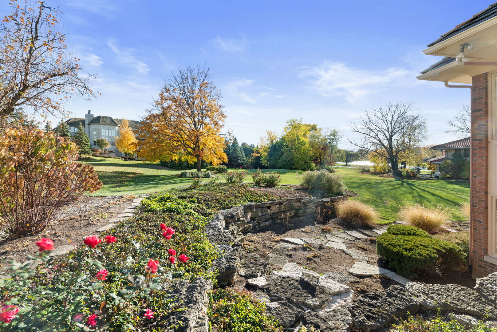 2016 Midwest club Parkway, Oak Brook, IL 60523