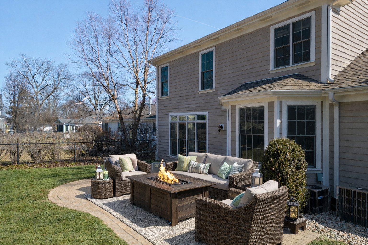 1518 N Patton Avenue, Arlington Heights, IL 60004