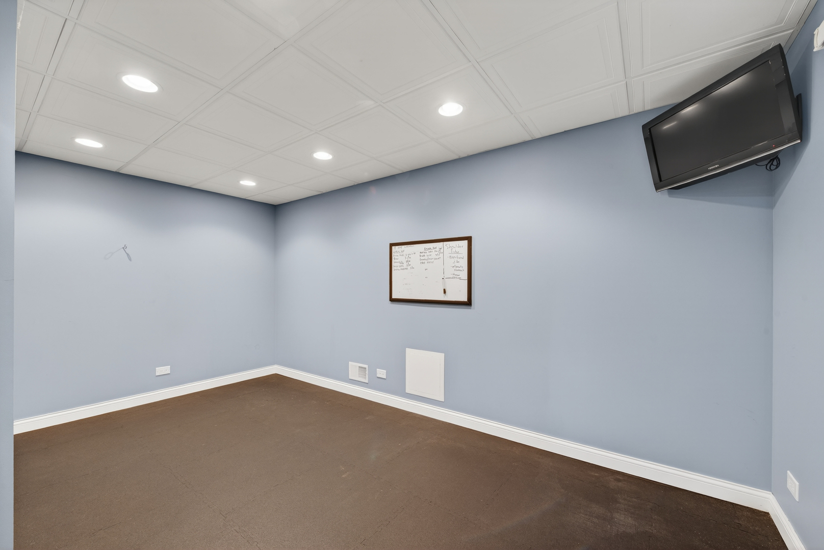 1518 N Patton Avenue, Arlington Heights, IL 60004