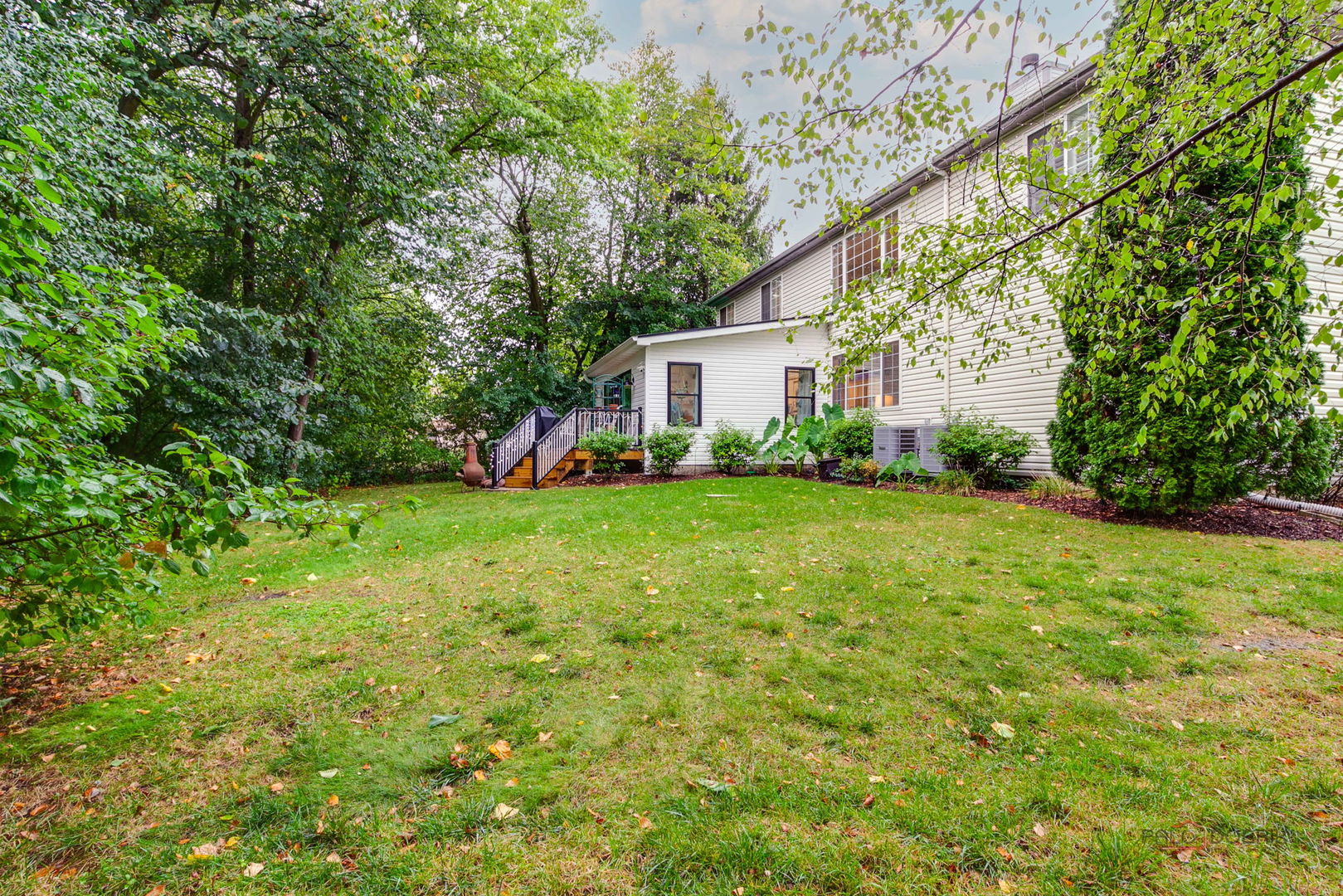 7449 Brentwood Lane, Gurnee, IL 60031