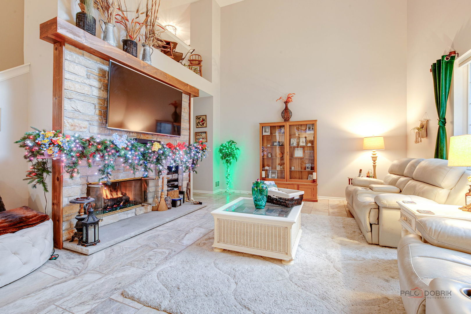 7449 Brentwood Lane, Gurnee, IL 60031