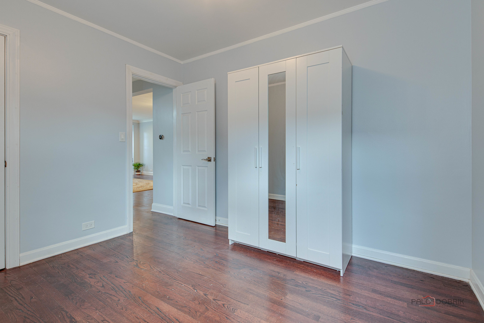 6149 N Karlov Avenue, Chicago, IL 60646