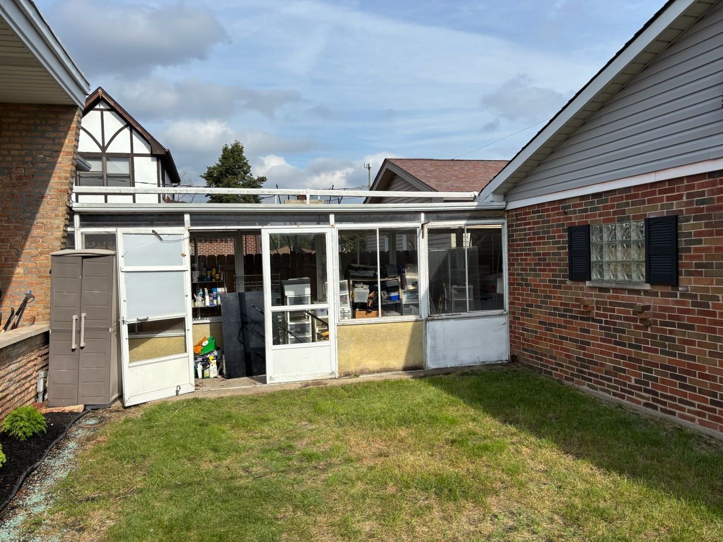 6149 N Karlov Avenue, Chicago, IL 60646