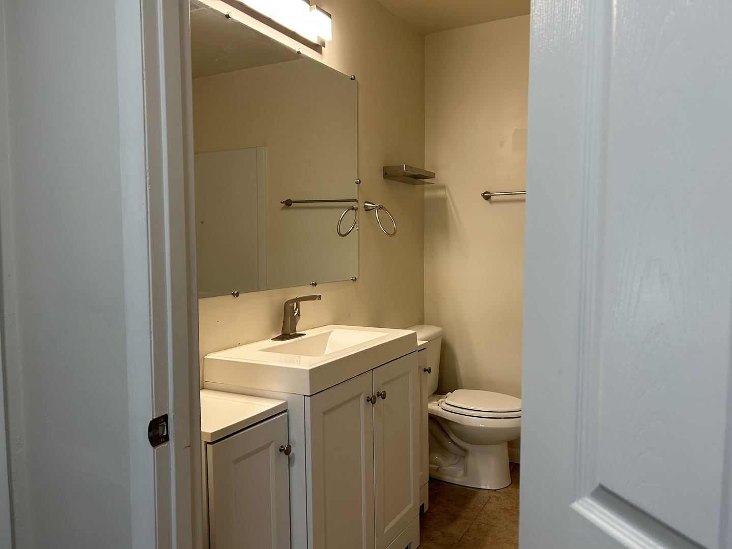 North Chicago, IL 60064