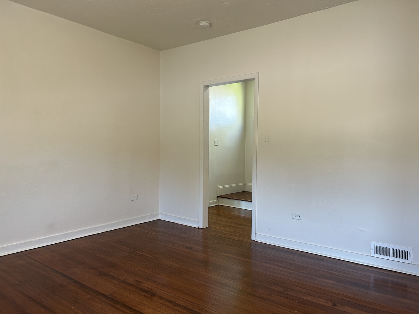 North Chicago, IL 60064