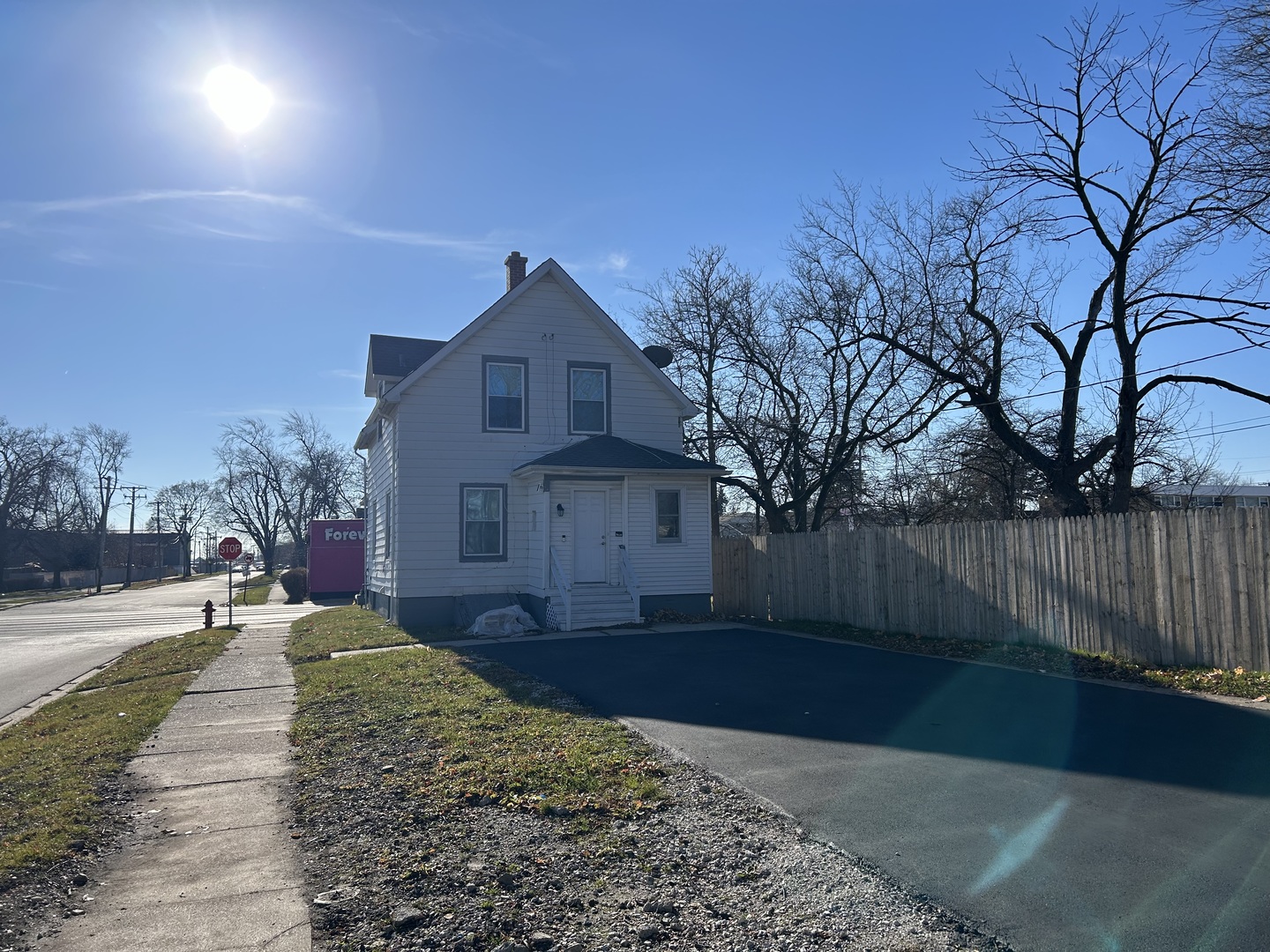 North Chicago, IL 60064