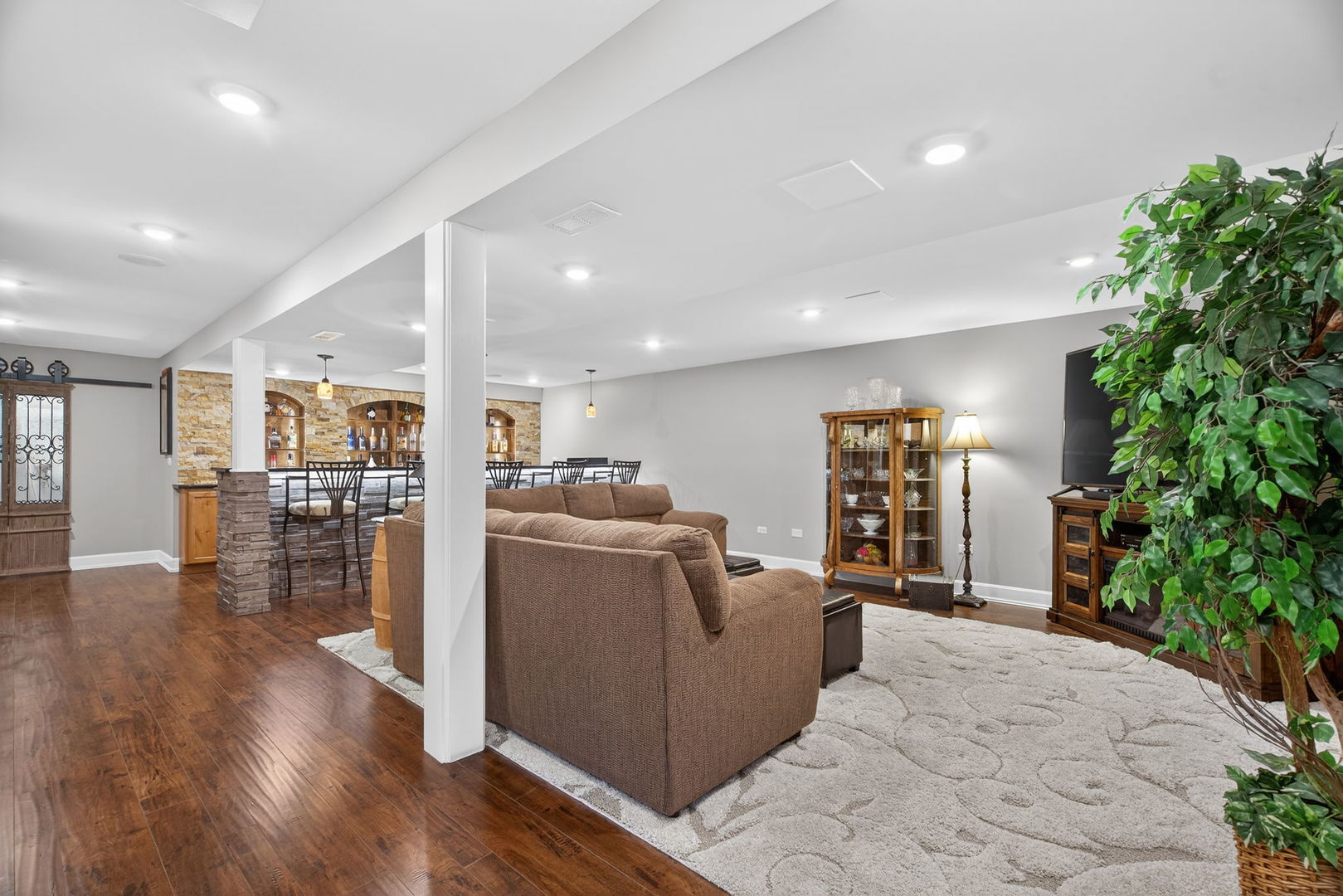 630 W Church Street, Sheridan, IL 60551