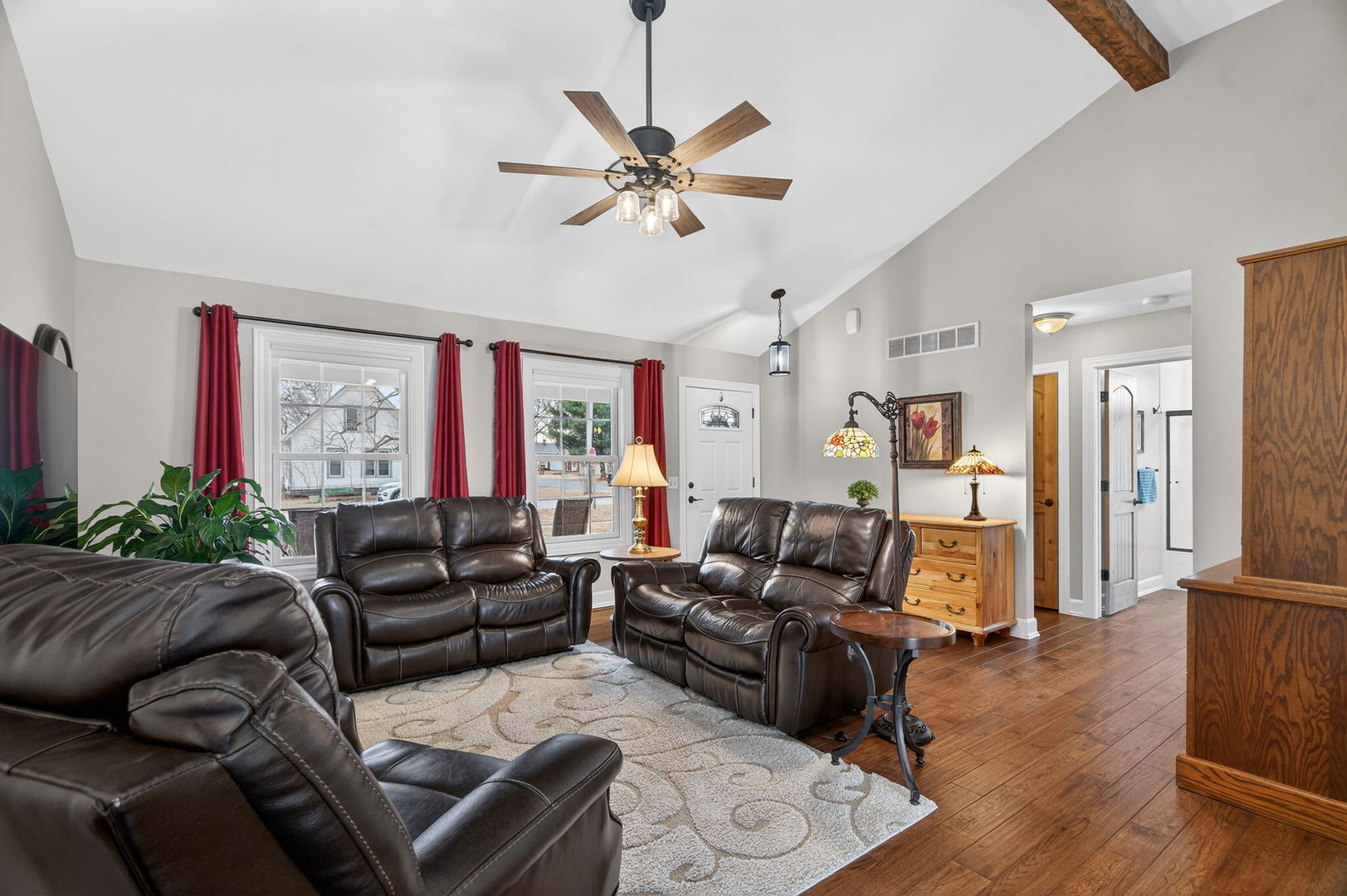 630 W Church Street, Sheridan, IL 60551