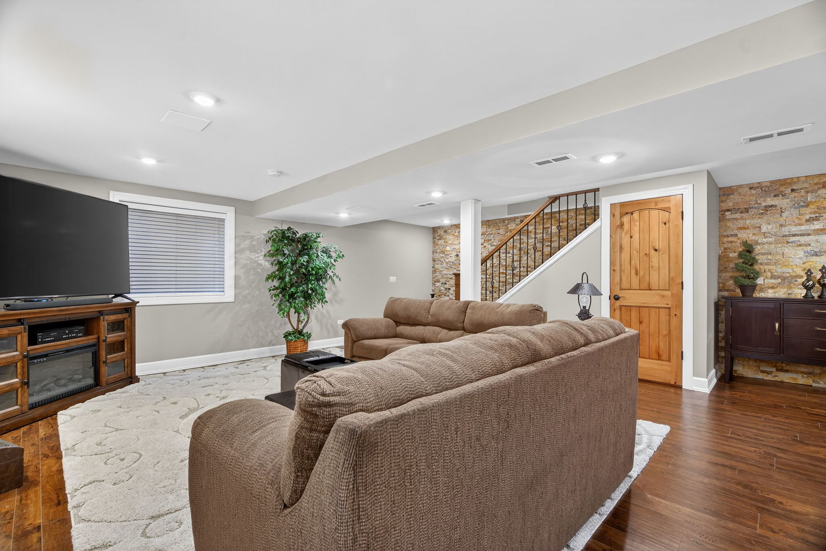 630 W Church Street, Sheridan, IL 60551