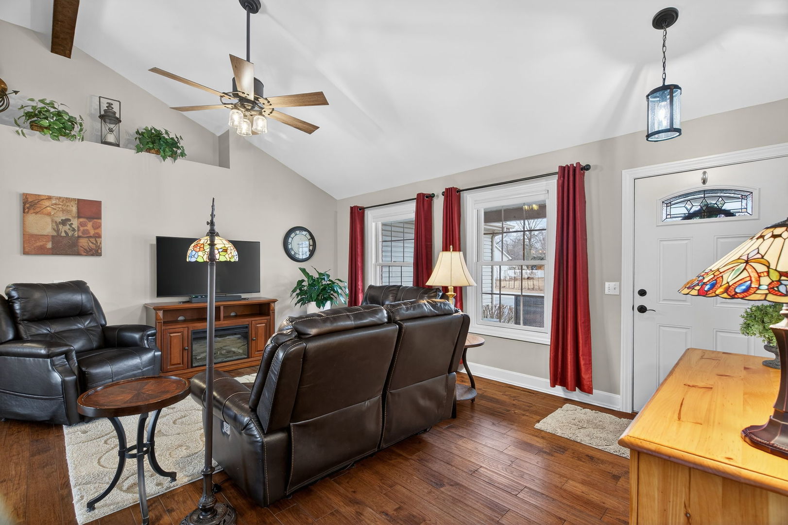 630 W Church Street, Sheridan, IL 60551