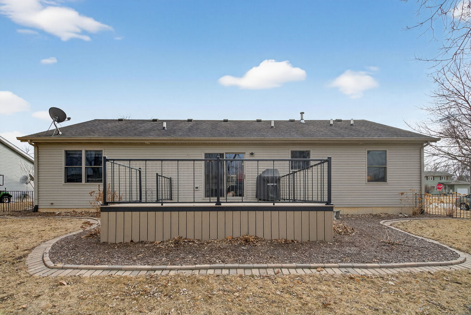 630 W Church Street, Sheridan, IL 60551