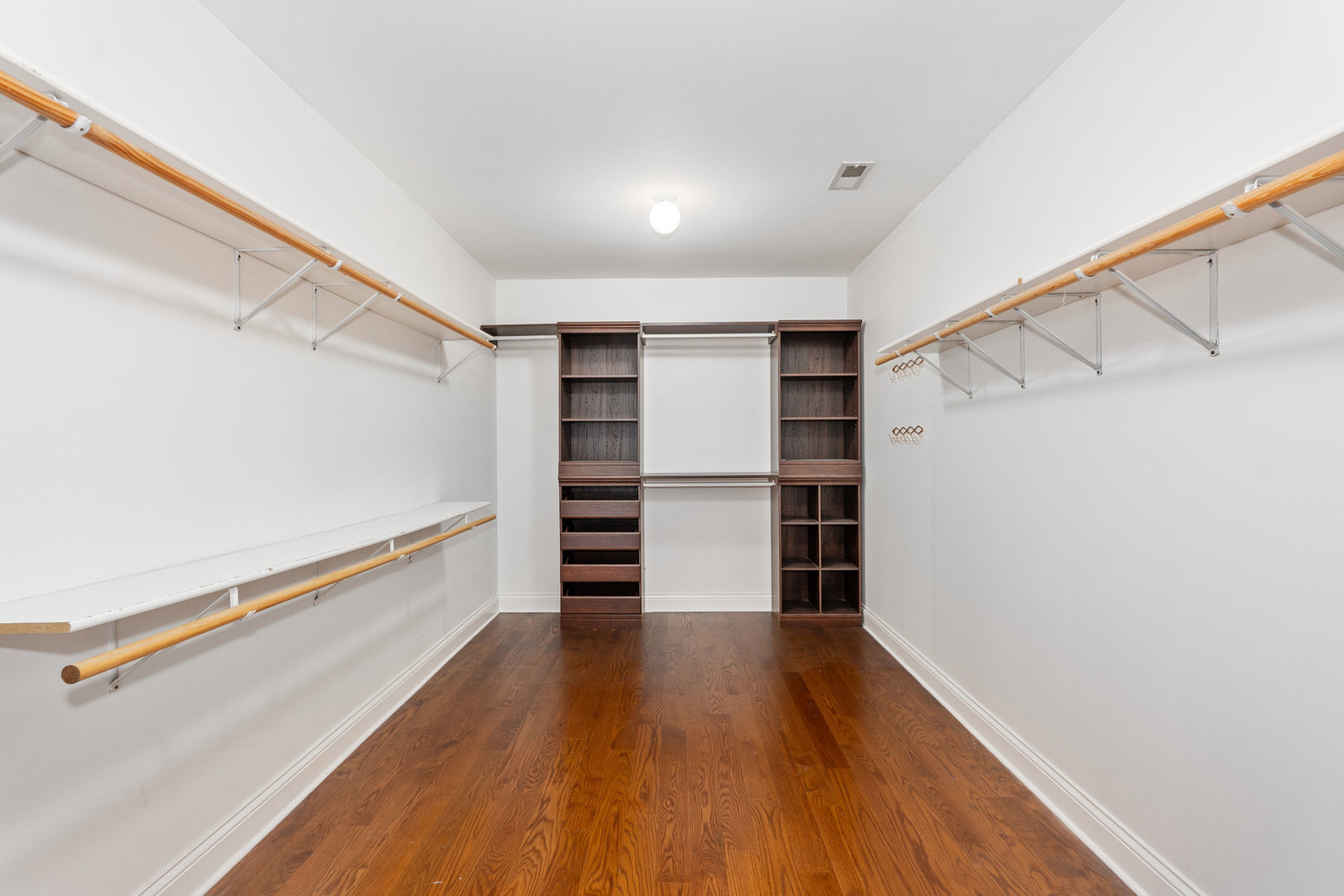 1670 London Road, New Lenox, IL 60451