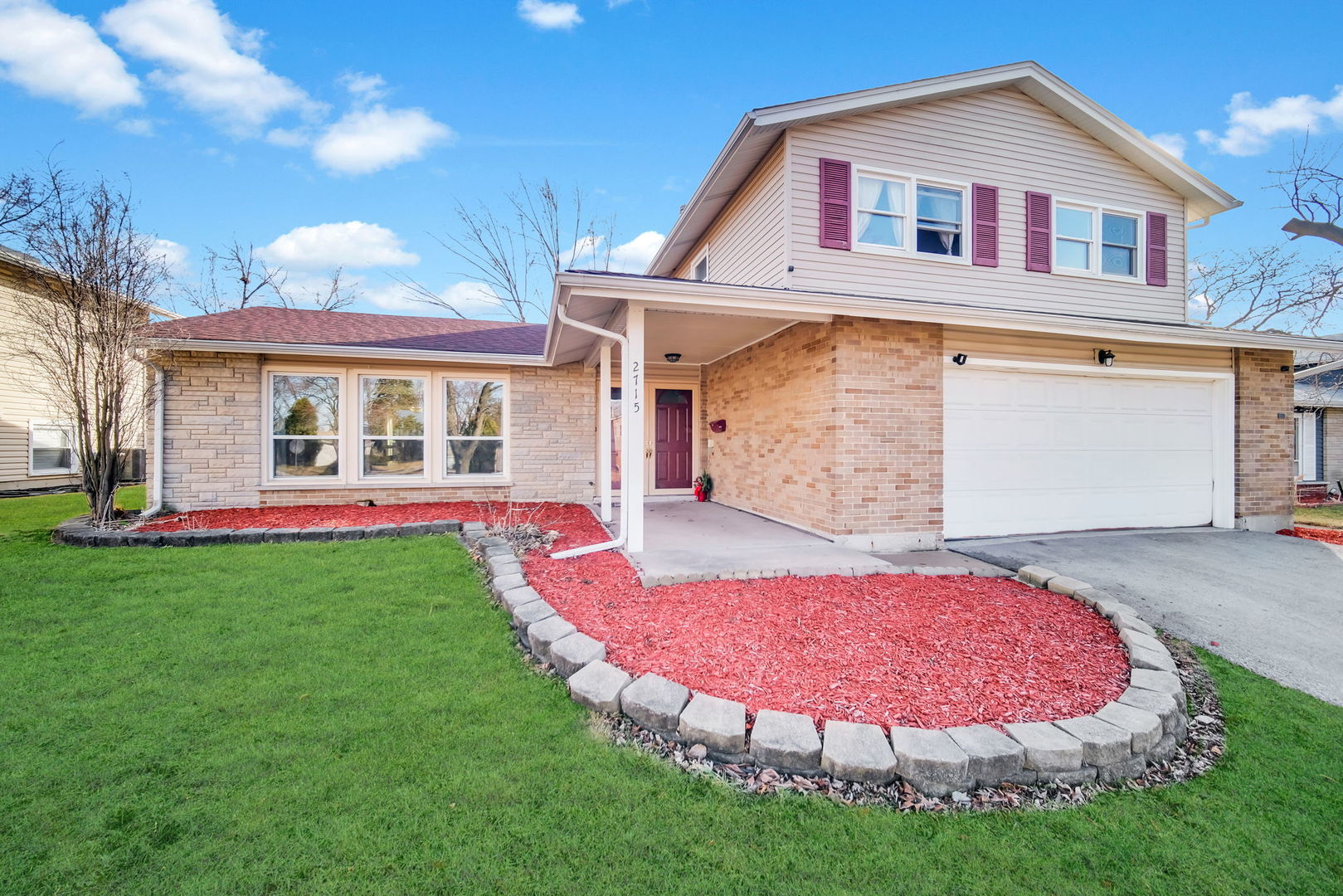 2715 Knollwood Place, Hazel Crest, IL 60429