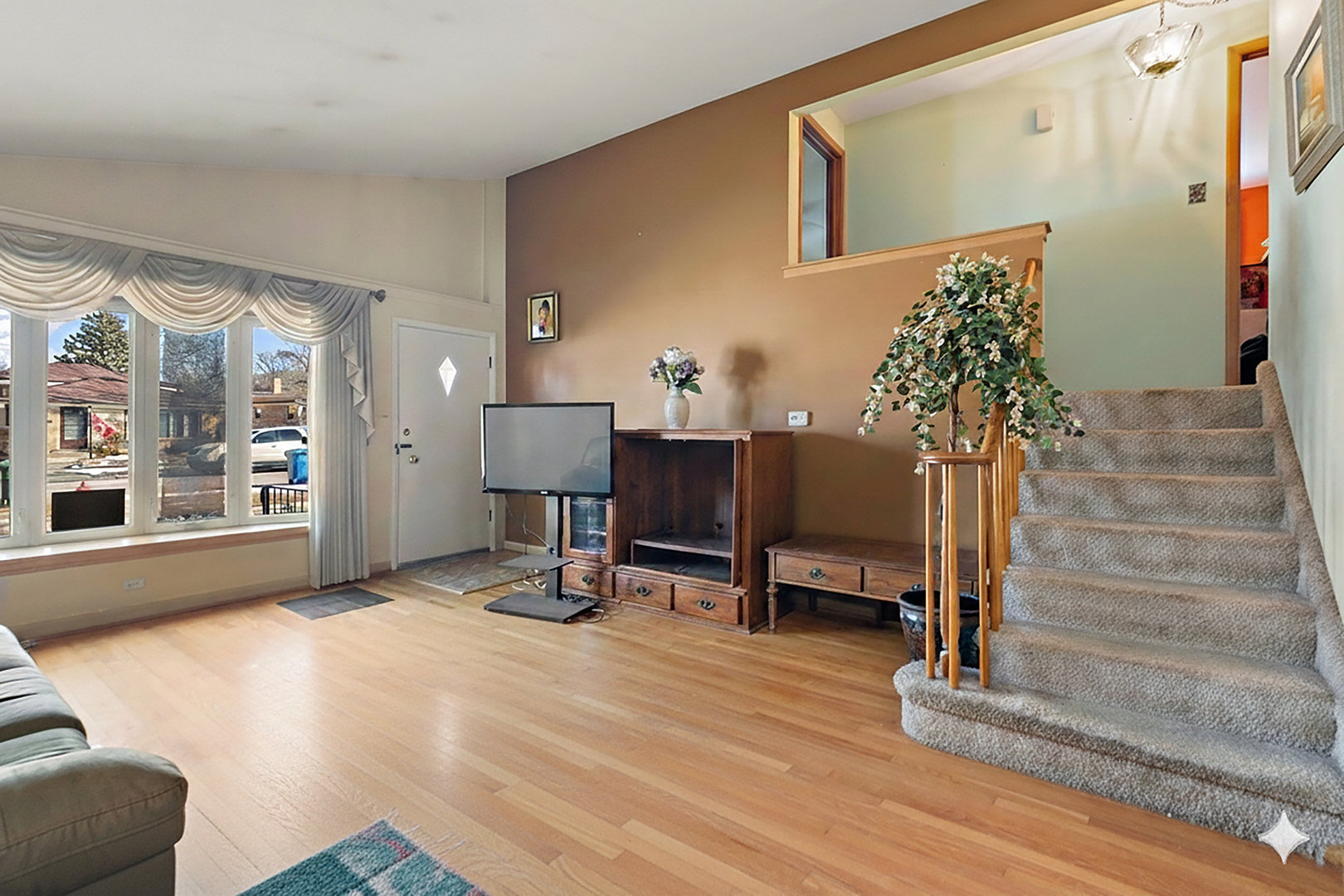 10008 Buell Court, Oak Lawn, IL 60453