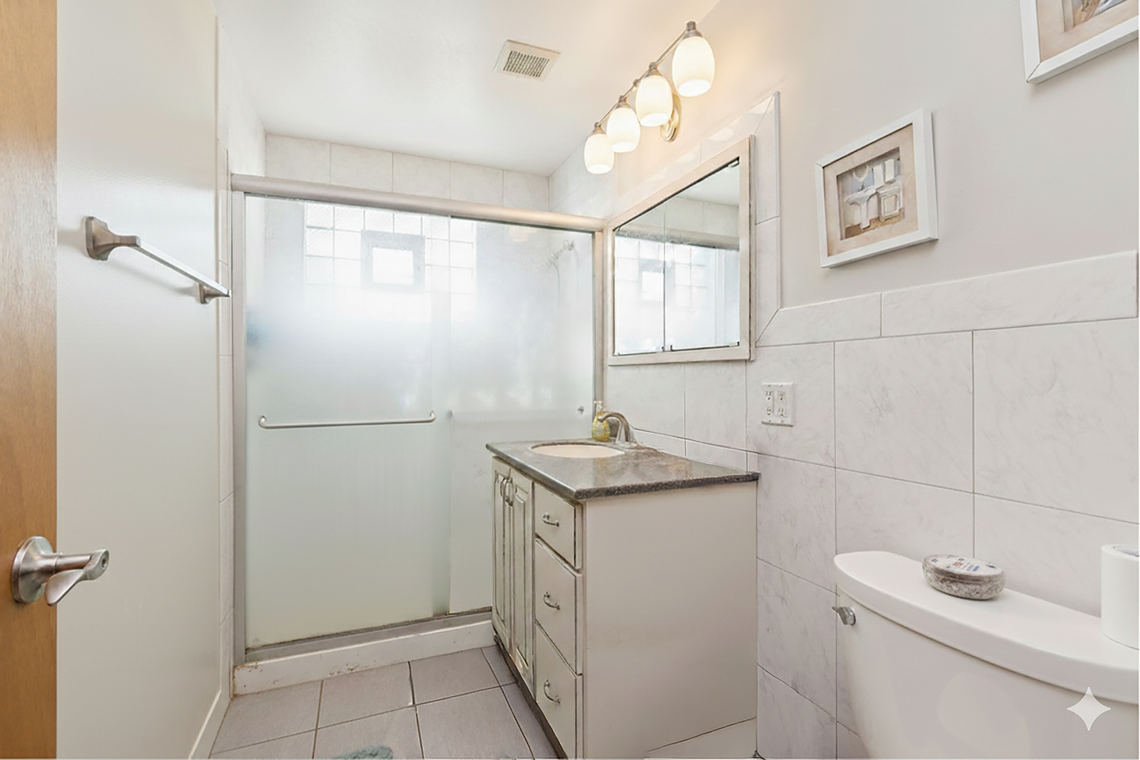 10008 Buell Court, Oak Lawn, IL 60453