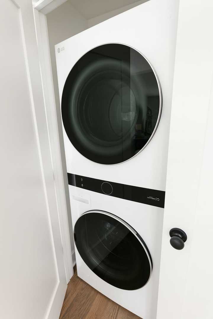 Westchester, IL 60154