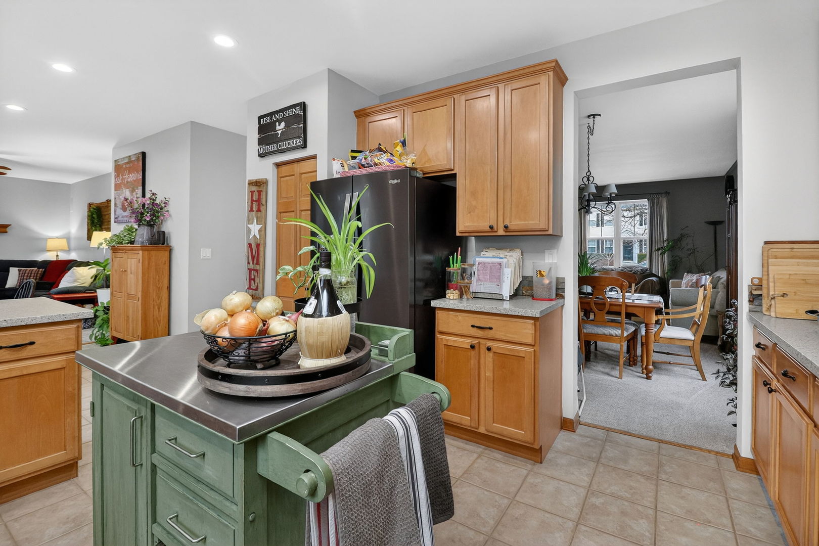 2721 Lansdale Avenue, Aurora, IL 60503