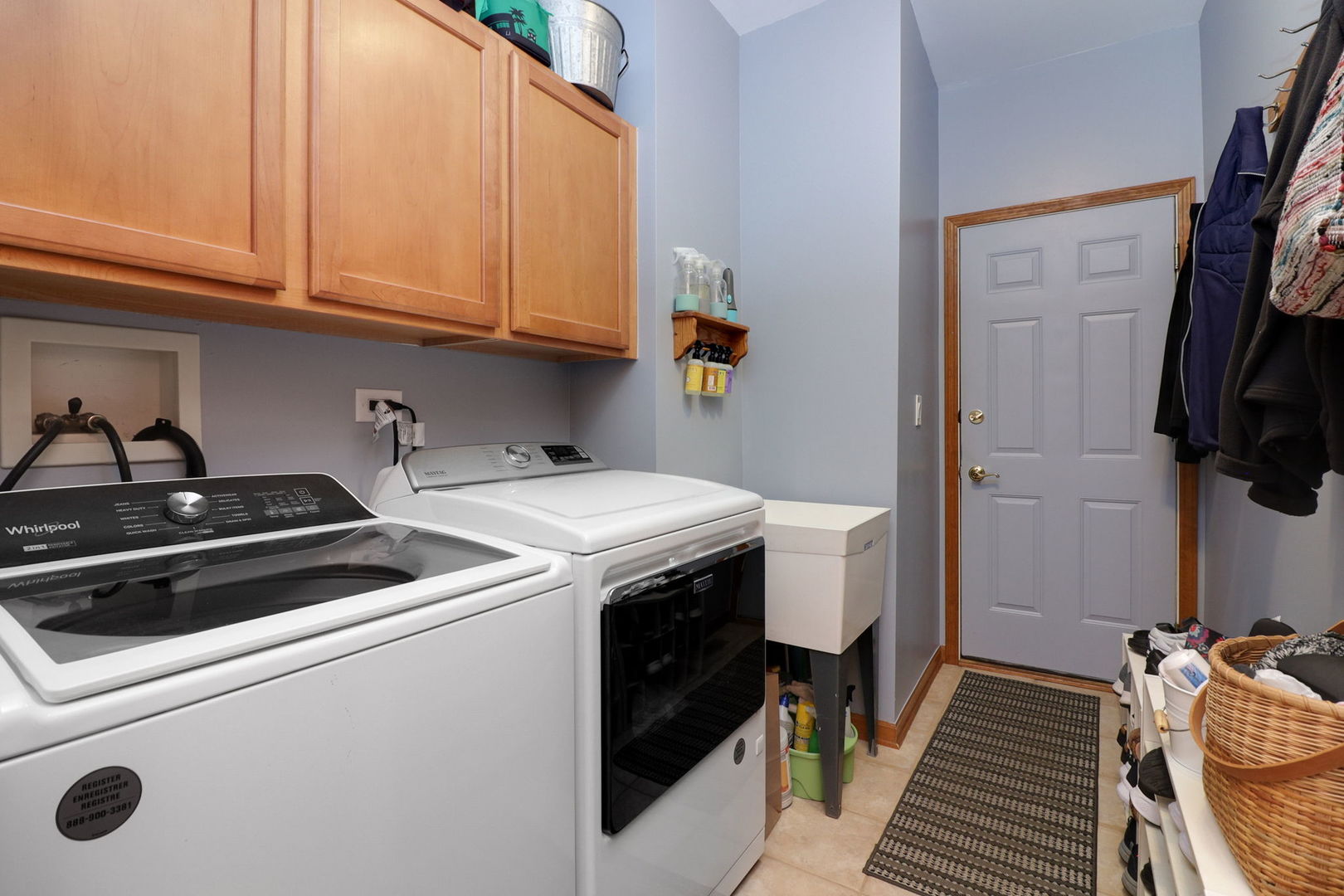 2721 Lansdale Avenue, Aurora, IL 60503